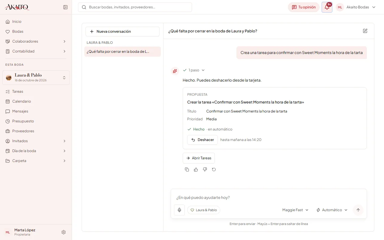 Con el modo «Automático», Marta pide otra tarea y el asistente la crea sin preguntar: «Hecho · en automático», con «Deshacer» hasta mañana a las 14:20. La frase «Hecho. Puedes deshacerlo desde la tarjeta.» es la de la demostración; en tu cuenta, el asistente la escribe a su manera.